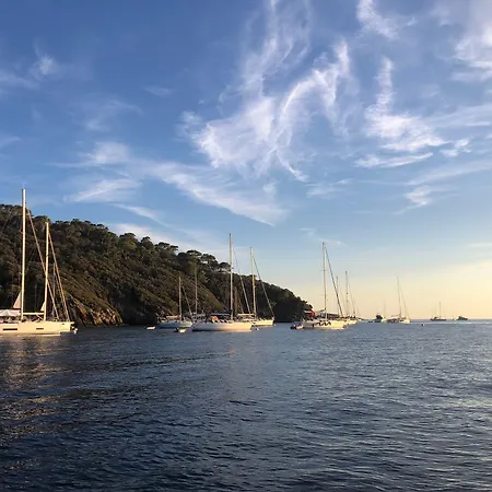 Ξενοδοχείο Anglade 3*