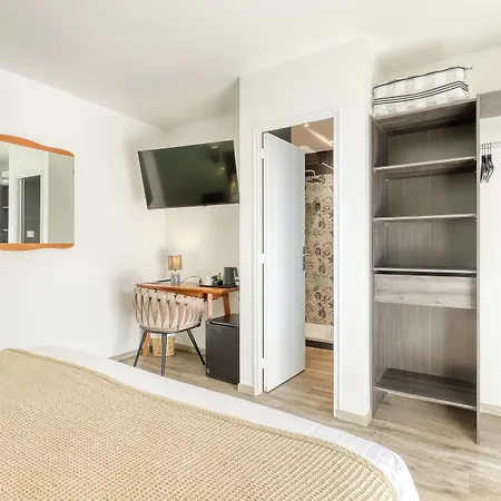 Anglade Hotell Le Lavandou