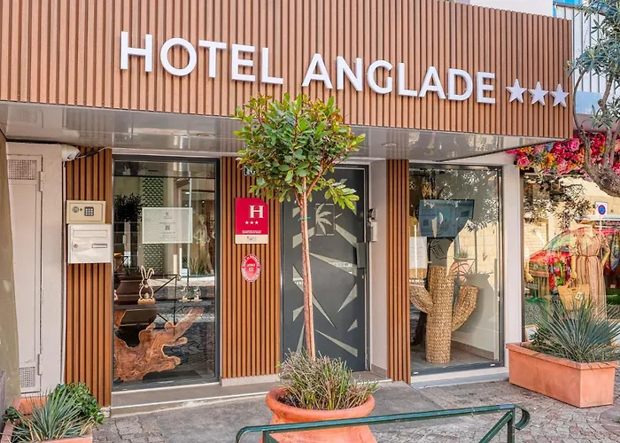 Anglade 호텔 3*