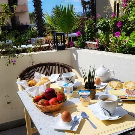 Anglade 3* Le Lavandou