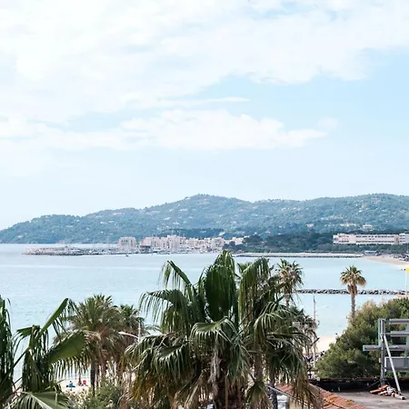 Anglade Hotel Le Lavandou