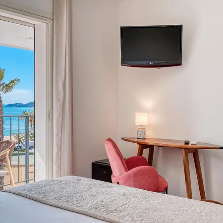 Hotel Anglade 3*