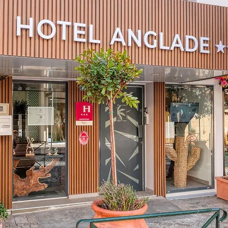 Anglade فندق 3*