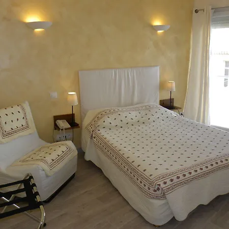 Anglade Hotel 3*